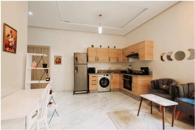 Premium Romantic 1 Bedroom & Living With Swimming Pool & Garden View Appartement *