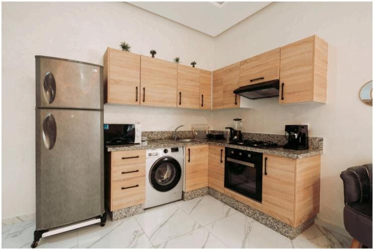 Premium Romantic 1 Bedroom & Living With Swimming Pool & Garden View *